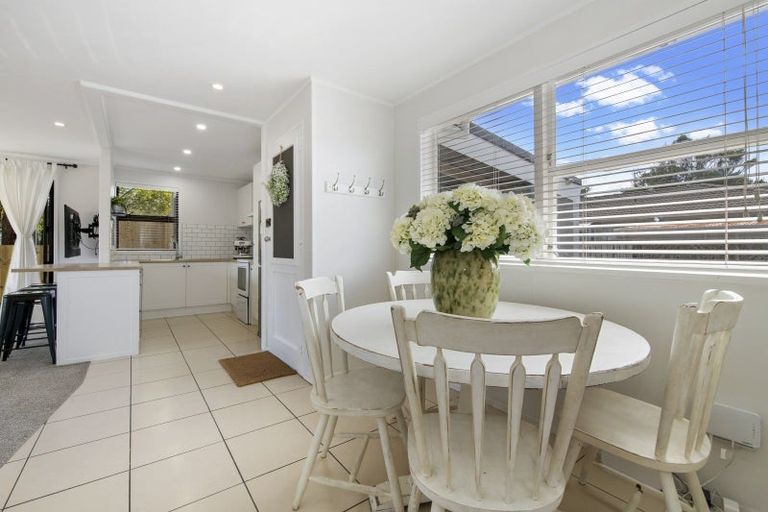 Photo of property in 45 Riverside Road, Orewa, 0931