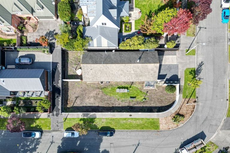 Photo of property in 18 Poynder Avenue, Merivale, Christchurch, 8014