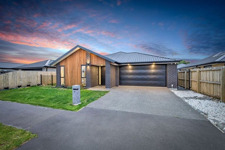 Photo of property in 9 Agathis Crescent, Wigram, Christchurch, 8025