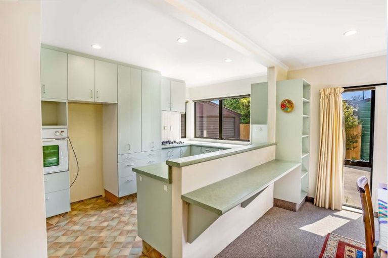 Photo of property in 10b Wedgewood Avenue, Cashmere, Christchurch, 8022