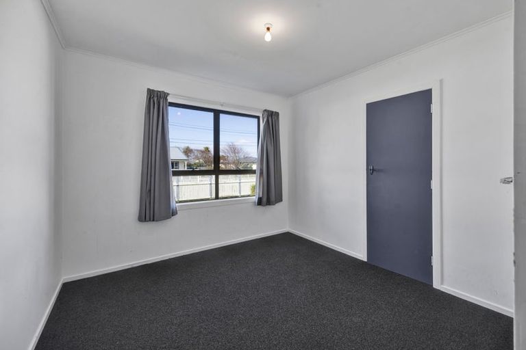 Photo of property in 10 Ramanui Avenue, Hawera, 4610