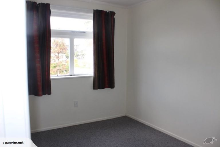 Photo of property in 4/14 Arlington Street, Mount Cook, Wellington, 6011