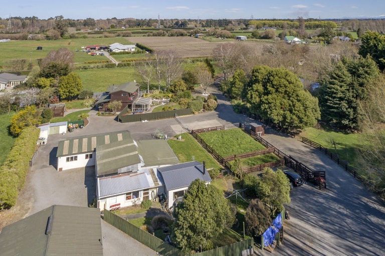 Photo of property in 11 Downies Road, Halswell, Christchurch, 8025