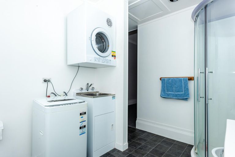 Photo of property in 33 Cobden Street, Gisborne, 4010