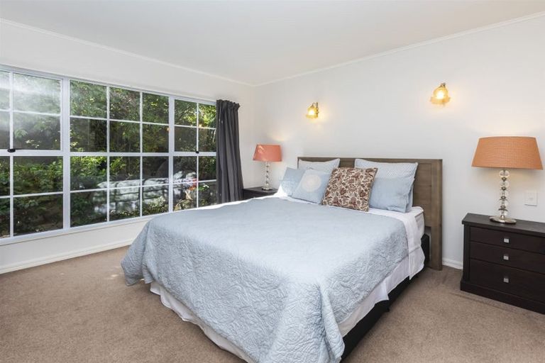Photo of property in 4 Lady Polson Lane, Cashmere, Christchurch, 8022