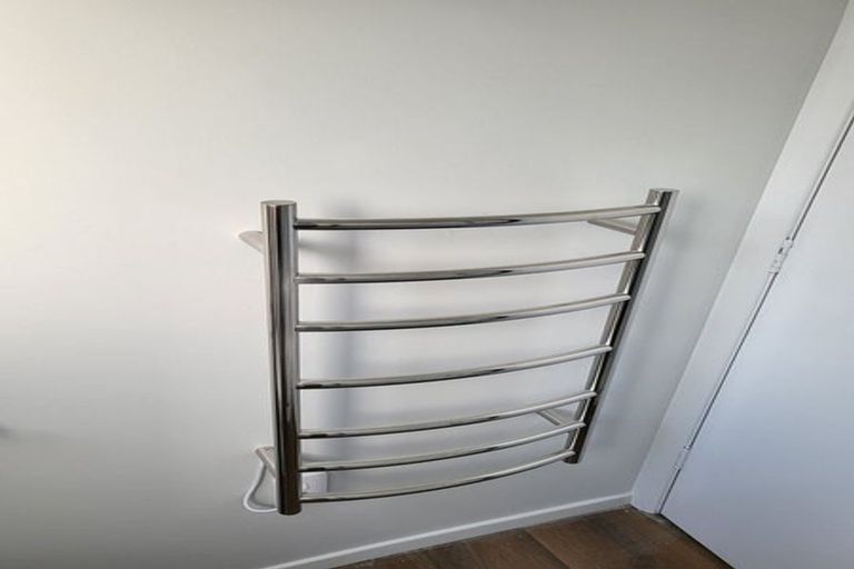 Photo of property in 4a Ngahina Street, Paraparaumu, 5032