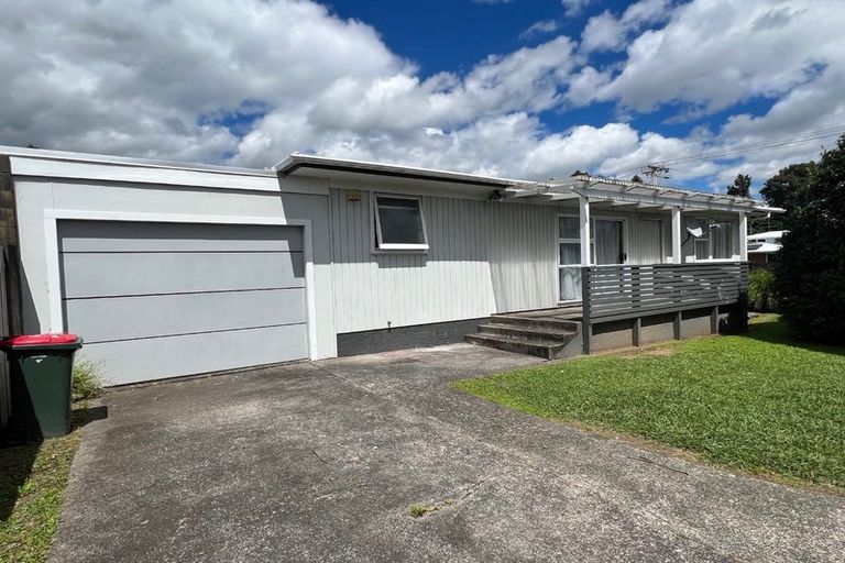 Photo of property in 27 Alma Crescent, Papakura, 2110