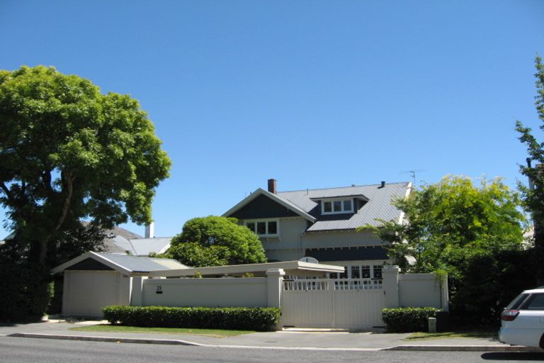 Photo of property in 21 Merivale Lane, Merivale, Christchurch, 8014