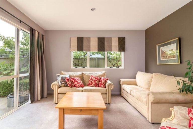 Photo of property in 42 Dover Street, St Albans, Christchurch, 8014