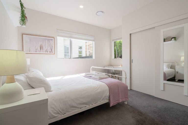 Photo of property in 12 Orne Street, Torbay, Auckland, 0630
