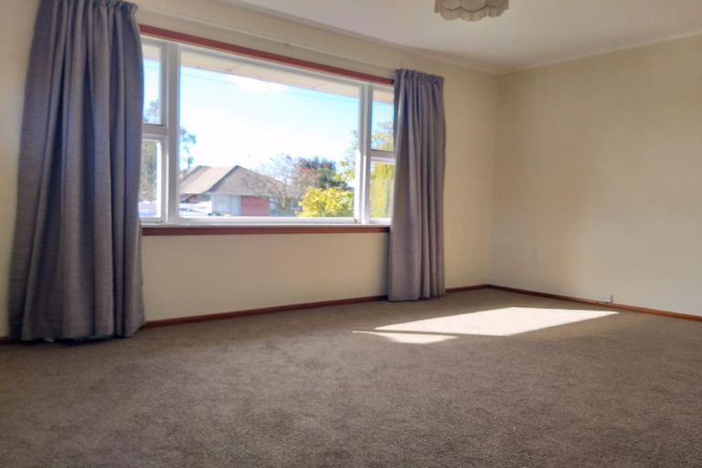 Photo of property in 16 Shearer Avenue, Papanui, Christchurch, 8052