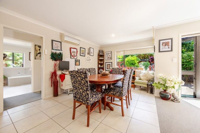 Photo of property in 49a Avenue Road, Greenmeadows, Napier, 4112