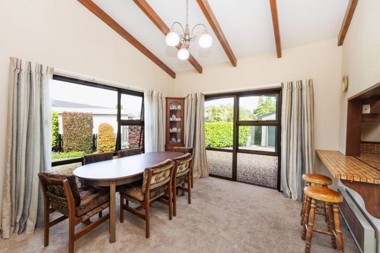 Photo of property in 9 Calder Place, Feilding, 4702