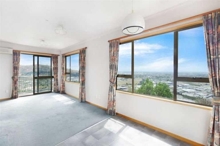 Photo of property in 17 Brigid Place, Mount Pleasant, Christchurch, 8081