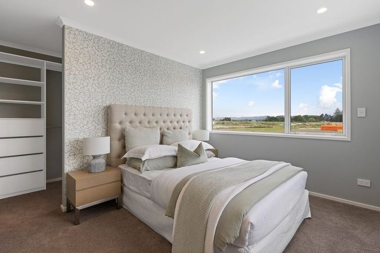 Photo of property in 35 Hayfield Way, Karaka, Papakura, 2113