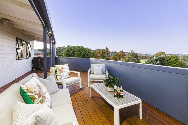 Photo of property in 13 The Glade North, Pukekohe, 2120