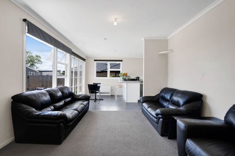 Photo of property in 22a Pukatea Street, Inglewood, 4330