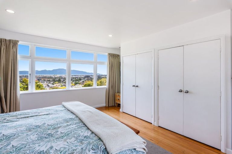 Photo of property in 16 Tongariro Street, Paraparaumu, 5032