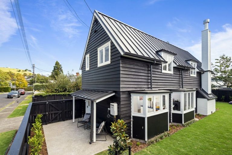 Photo of property in 2a Beaconsfield Street, Devonport, Auckland, 0624