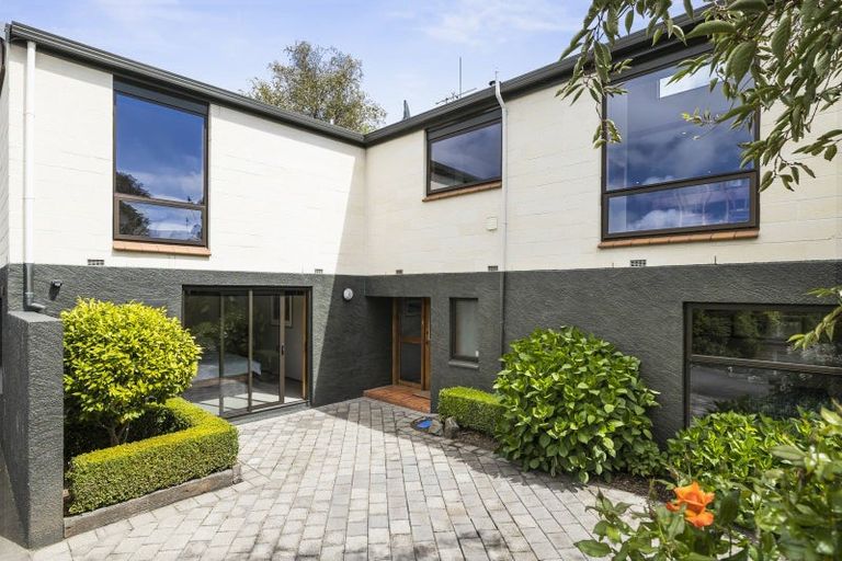 Photo of property in 12a Lynwood Avenue, Maori Hill, Dunedin, 9010