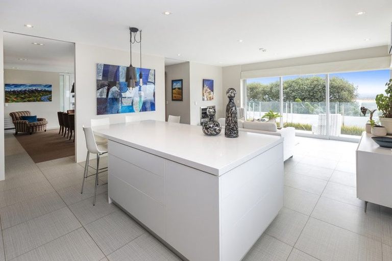 Photo of property in 50 Longhurst Terrace, Cashmere, Christchurch, 8022