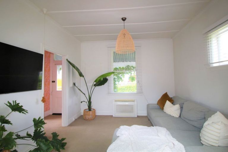 Photo of property in 22 Greta Street, South Hill, Oamaru, 9400