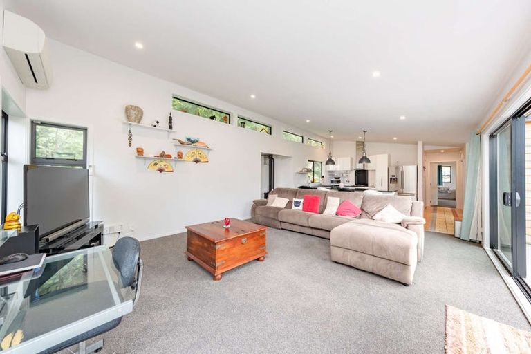 Photo of property in 78 Howard Road, Point Howard, Lower Hutt, 5013