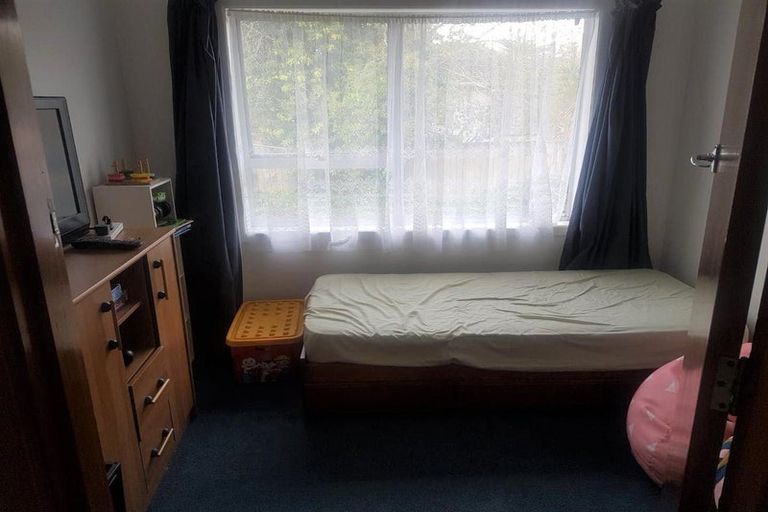 Photo of property in 8 Sutton Road, Drury, 2113