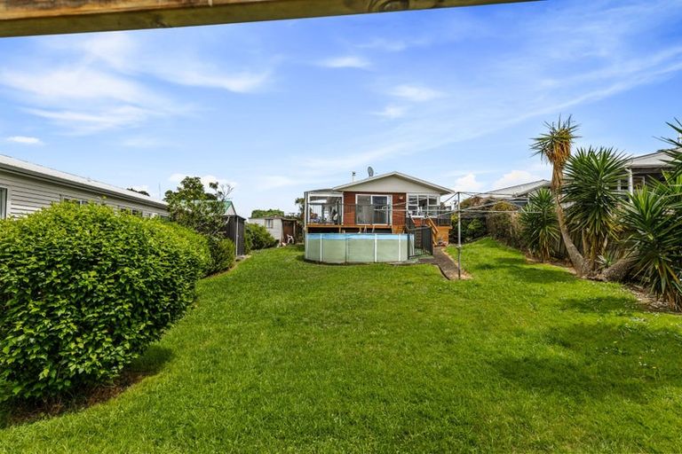 Photo of property in 199 Don Buck Road, Massey, Auckland, 0614
