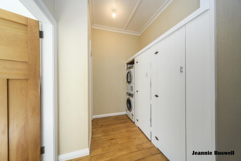 Photo of property in 122 Linton Street, West End, Palmerston North, 4410