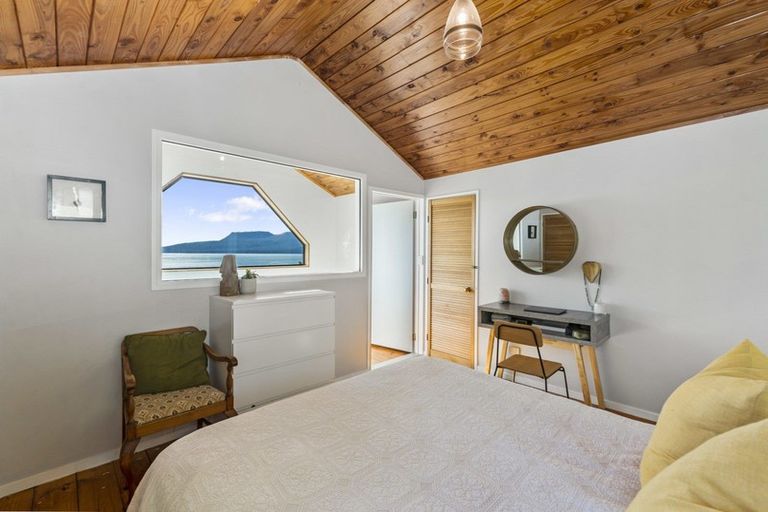 Photo of property in 262 Spencer Road, Lake Tarawera, Rotorua, 3076