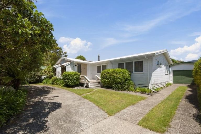 Photo of property in 64 Rangipoia Place, Turangi, 3334