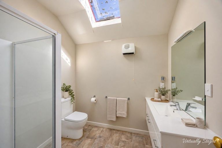 Photo of property in 36 Ellison Street, Otane, 4202