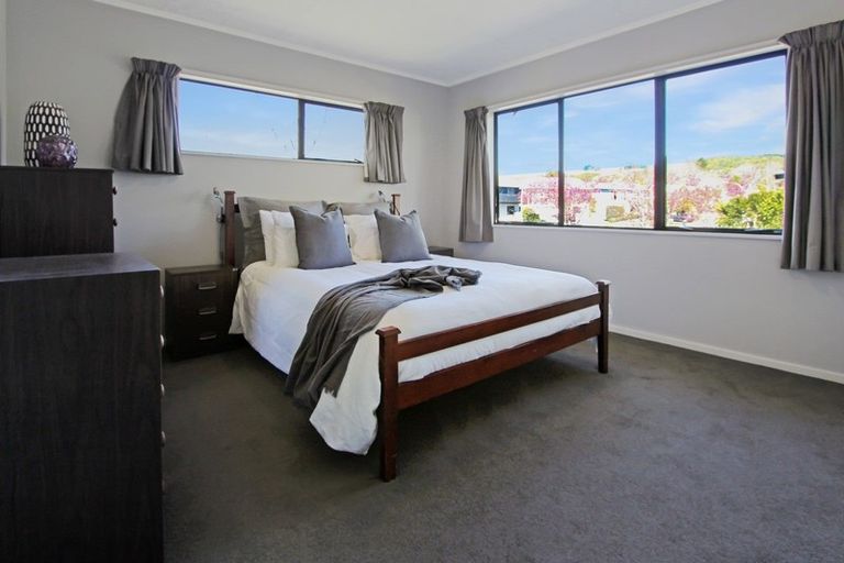 Photo of property in 33 Tawavale Street, Pukehangi, Rotorua, 3015