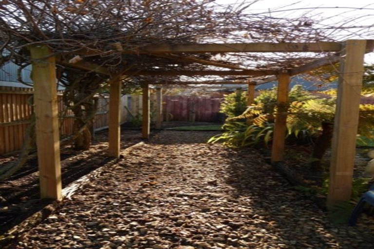 Photo of property in 9a Westerleigh Street, Bishopdale, Christchurch, 8053