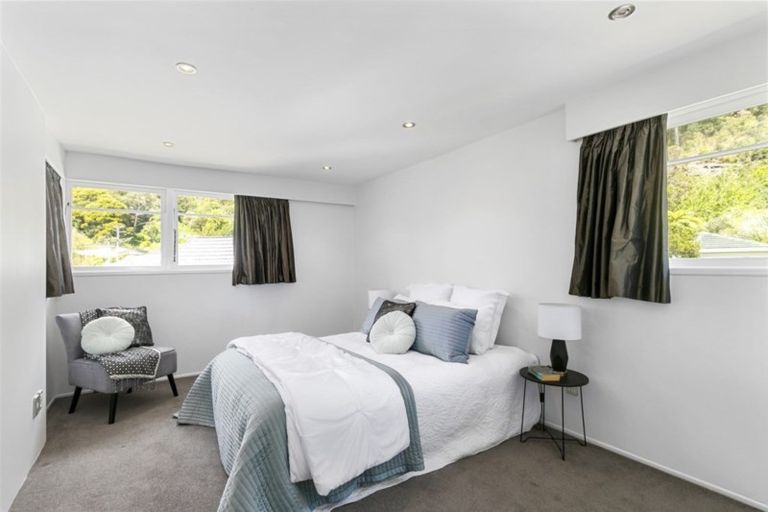 Photo of property in 9 Wyndrum Avenue, Waterloo, Lower Hutt, 5011