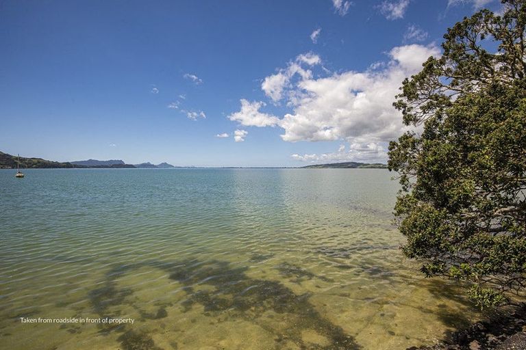 Photo of property in 128 Beach Road, Onerahi, Whangarei, 0110