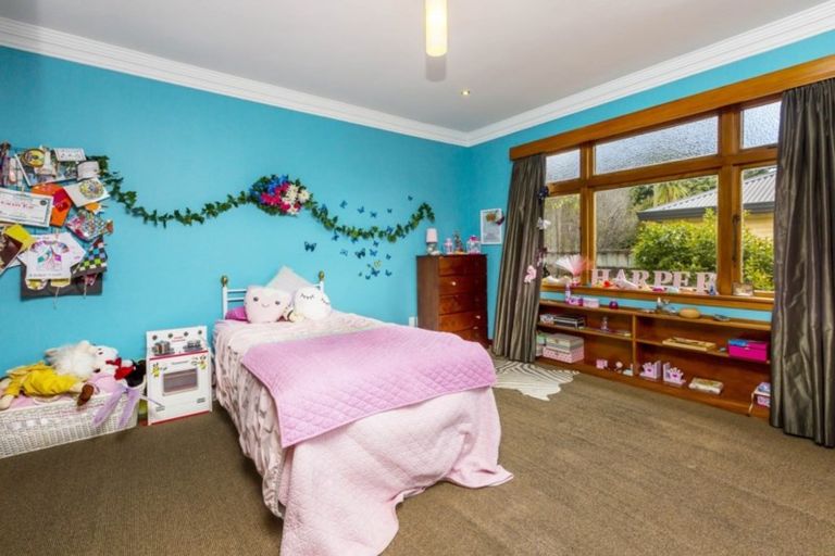 Photo of property in 276a Fergusson Drive, Heretaunga, Upper Hutt, 5018