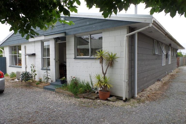 Photo of property in 1/73 Mathesons Road, Phillipstown, Christchurch, 8011