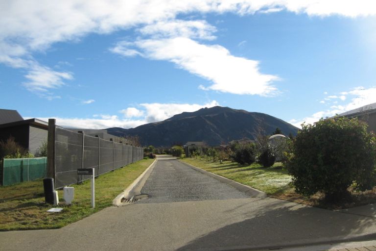 Photo of property in 7 Ridgecrest, Wanaka, 9305