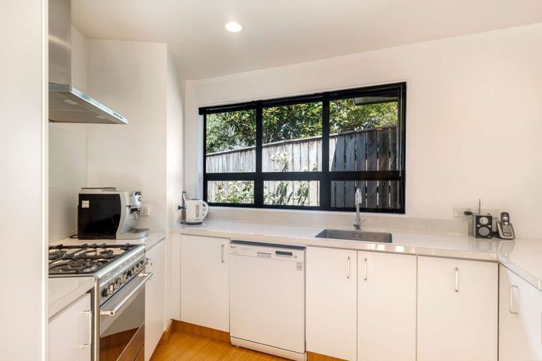 Photo of property in 22 Collingwood Street, Hokowhitu, Palmerston North, 4410