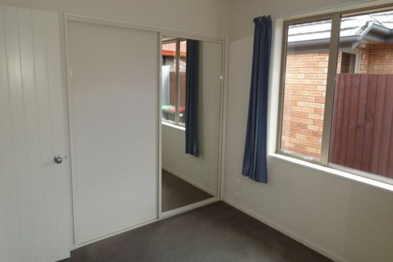 Photo of property in 2/1 Blairdon Place, Bishopdale, Christchurch, 8053