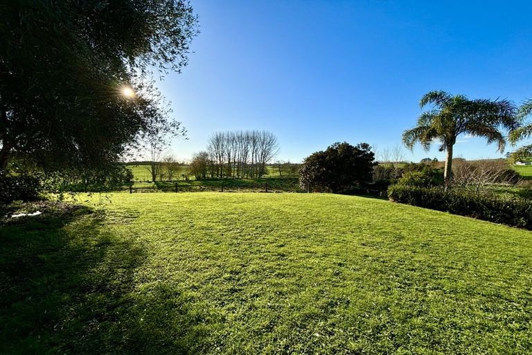Photo of property in 474a Kingseat Road, Kingseat, Pukekohe, 2679