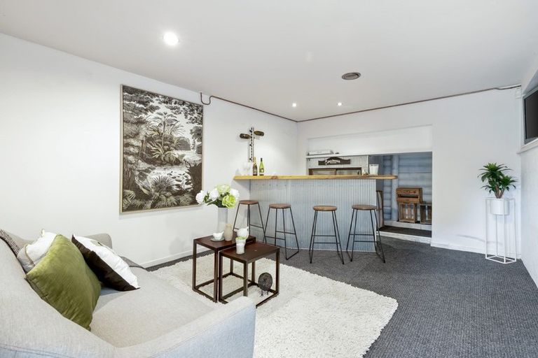 Photo of property in 68 Paragon Avenue, Beach Haven, Auckland, 0626