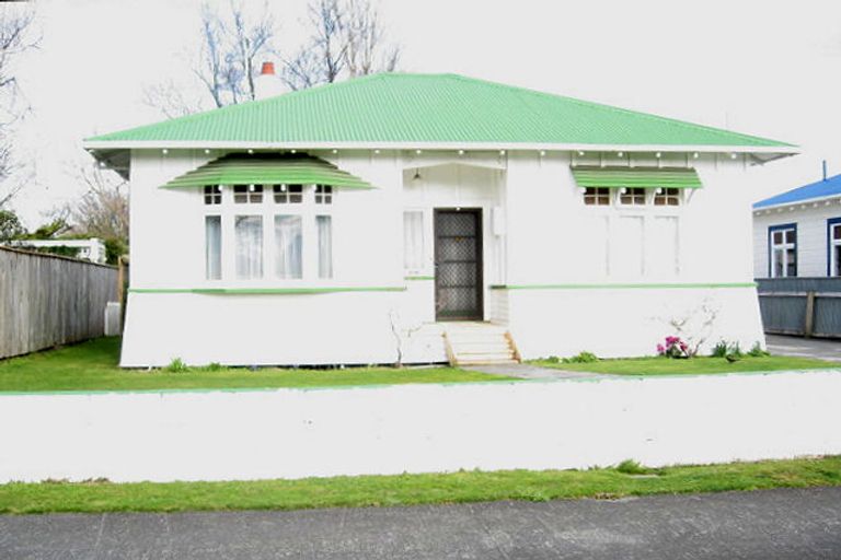 Photo of property in 30 Hereford Street, West End, Palmerston North, 4410