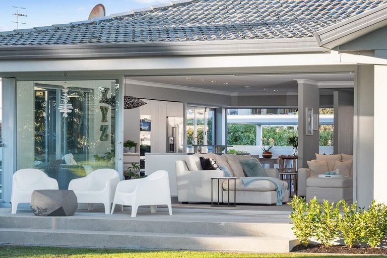 Photo of property in 194 Oceanbeach Road, Mount Maunganui, 3116