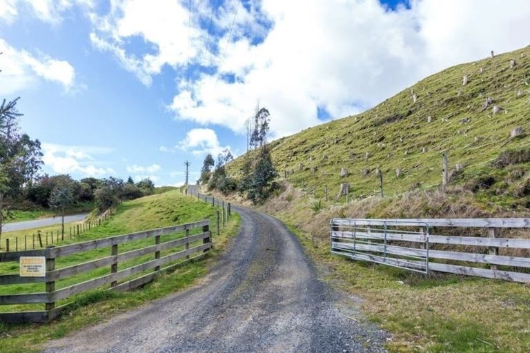 Photo of property in 445 Otake Road, Marotiri, Taupo, 3377