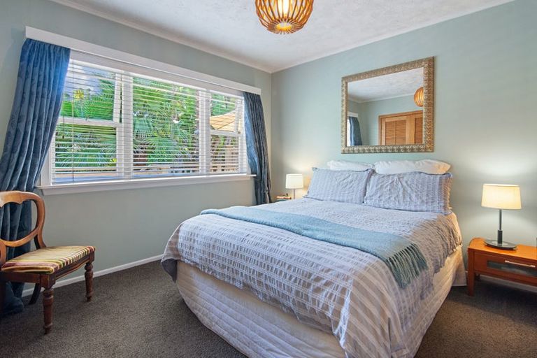 Photo of property in 2/54 Killarney Avenue, Torbay, Auckland, 0630