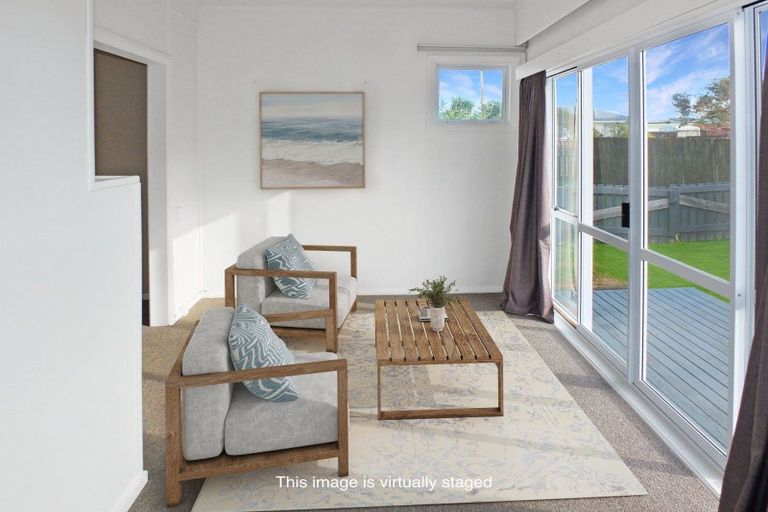 Photo of property in 27 Roore Street, Foxton Beach, Foxton, 4815
