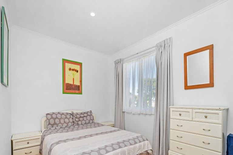 Photo of property in 207a The Square, Whangamata, 3620